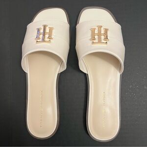 NIB Tommy Hilfiger Tanyha Sandals sz9.5